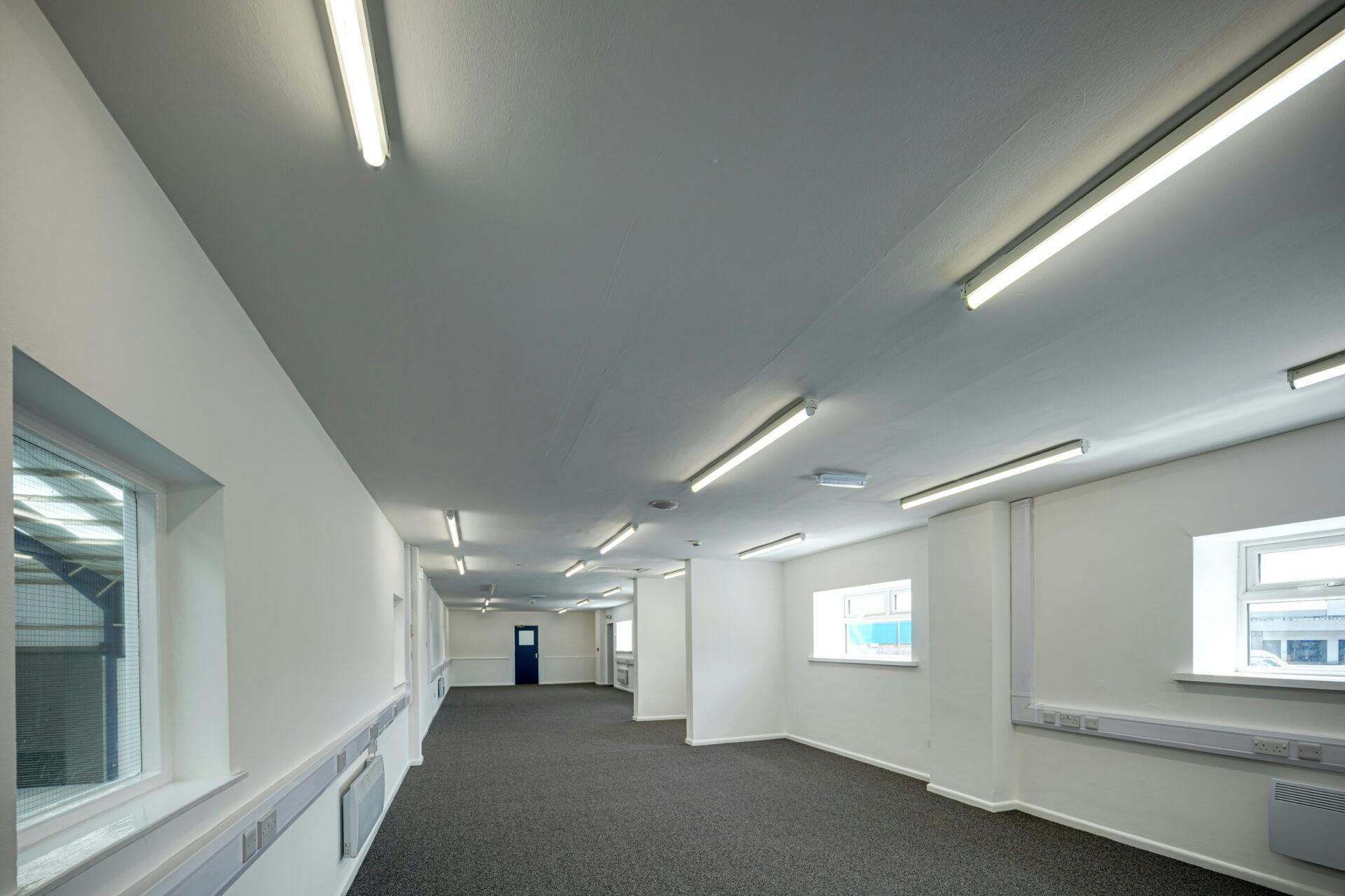 1 Parkway Close, Sheffield — image 7