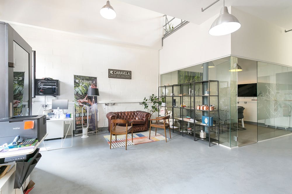 Unit 20 Waterside, 44-48 Wharf Road - WatersideUnit20WharfRoadLondonN1ShoreditchHoxtonAngelOfficeStudioRentInt8DominionLondon.jpg