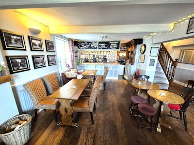 The Hunters Inn, 105 Marple Road, Glossop, Leisure To Let - 20250801_111947.jpg