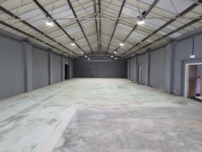 Whitehill Street, Stockport, Industrial/Logistics To Let - 20260513_095057.jpg