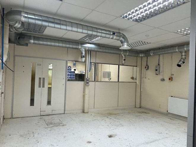 Units 1, 2 & 3 Hithercroft Court, Wallingford, Industrial / Warehouse For Sale - 21.jpg