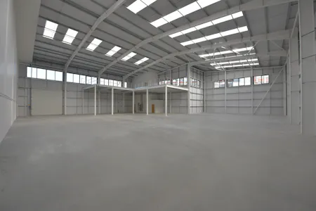Bridgewater Point, 103 Barton Dock Road, Manchester, Industrial To Let - DSC_3355.JPG