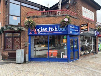 Angies Fish Bar, 13 Bedford Square, Loughborough, Retail To Let - IMG_1866.jpg