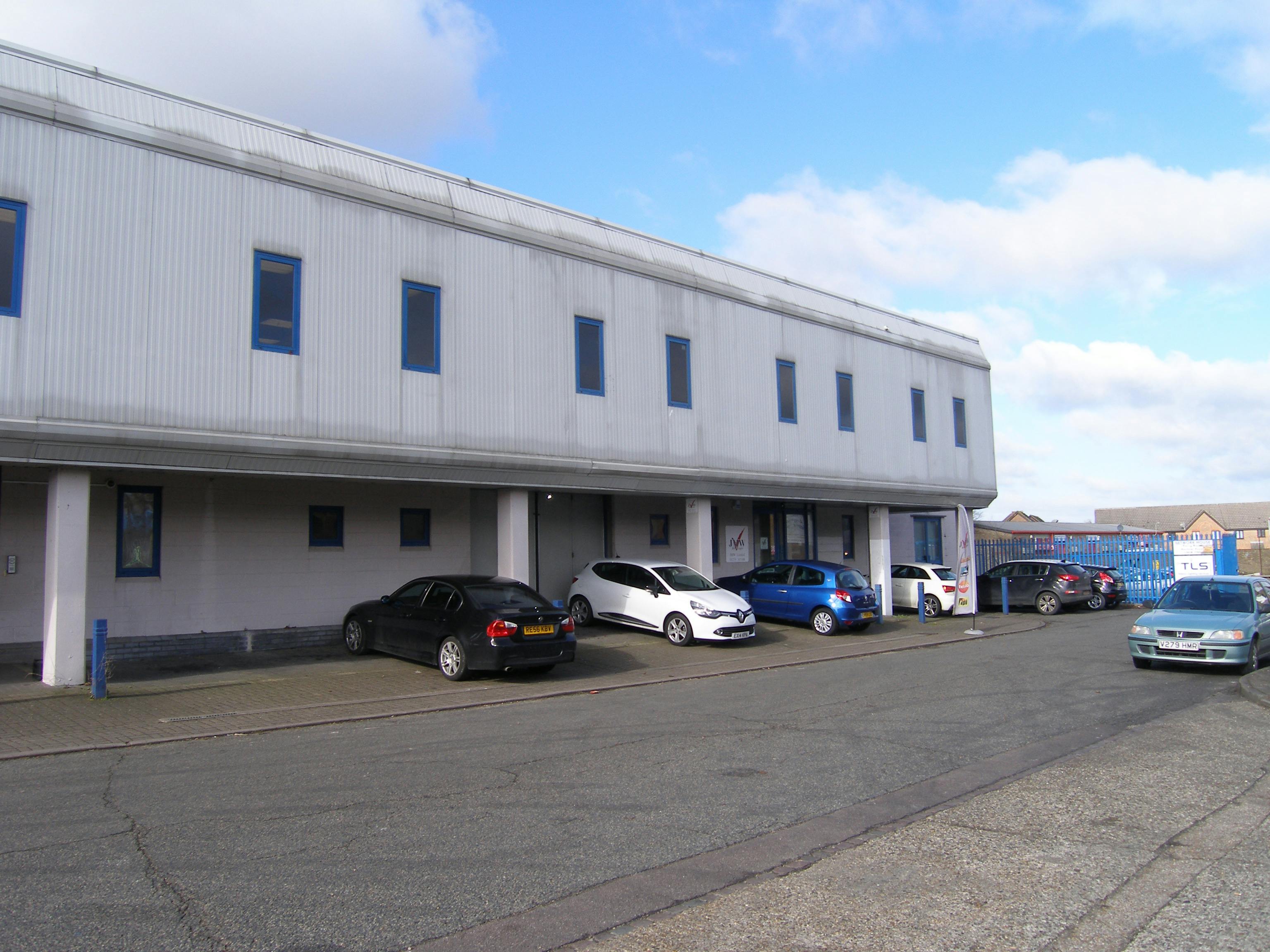 Warwick House, Harlow, Offices To Let - P2140008.JPG
