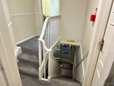 48 High Street South, Dunstable, Office To Let - IMG_5216.JPG