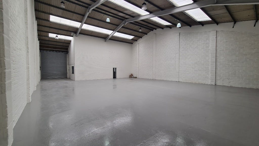 Industrial Unit in Fareham - photo 3