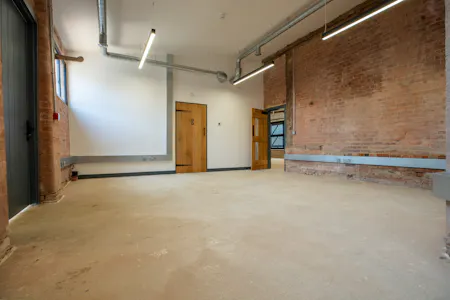 Manor Farm Barns, Hughenden Manor Estate, High Wycombe, E (Commercial / Business / Service) / Office To Let - 352A1814-HDR.jpg