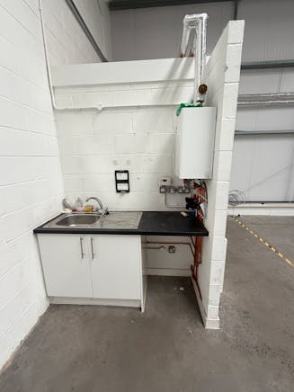 Beech House, Unit 2/3, Perth, Industrial To Let - IMG_0441.JPG