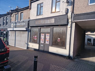 103 High Road, Benfleet, Office / Retail To Let - WhatsApp Image 20250411 at 152122_20759ca4.jpg