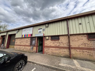 Unit 32, Aberaman Park Industrial Estate, Aberdare, Industrial To Let - IMG_1785.jpg
