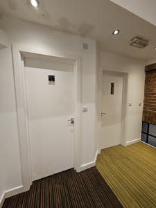 4 Naval Street, Manchester, Investment - Office / Office For Sale - 20260121_121758.jpg