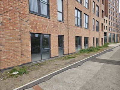 Riverside Unit at Bridgewater Wharf, 257 Ordsall Lane, Salford, Leisure / Office / Restaurant / Cafe / Retail To Let / For Sale - 20260414_114615.jpg