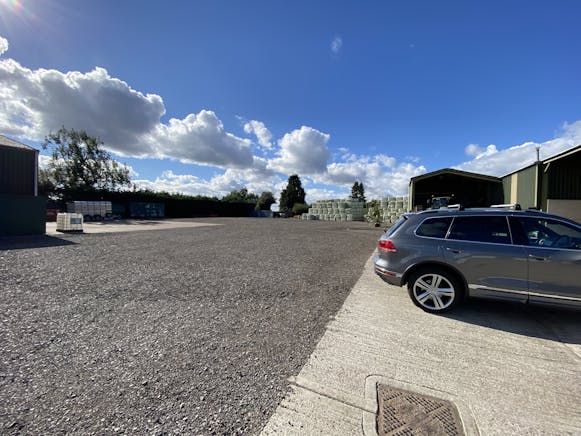 Two Newly Converted Storage Units, Amersham, Industrial To Let - YARD 2.JPG