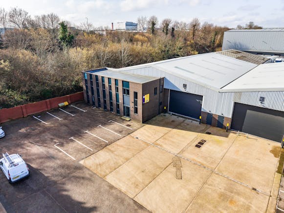 Units 3 & 4 Bracknell Business Centre, Downmill Road, Bracknell, Warehouse & Industrial To Let - DJI_20260225110428_0431_D.jpg
