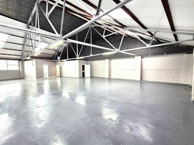 Brighton Road, Stockport, Industrial/Logistics To Let - 20260324_120450.jpg