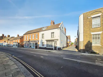 2 South Street, Rochford, Retail For Sale - 850e1a54-7d1fa835-66b5-4093-9ee6-f4450d228061.jpg