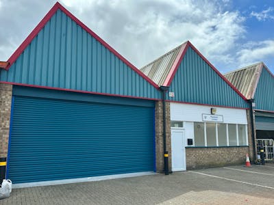 Unit 9b Britannia Estate, Leagrave Road, Luton, Industrial / Industrial/Logistics To Let - IMG_7834.JPG