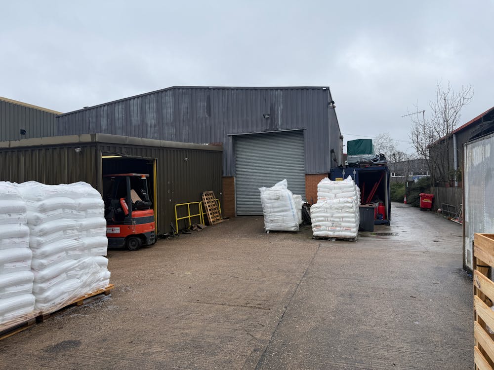 Unit 7 Upper Crossgate Road - IMG_4919.JPG