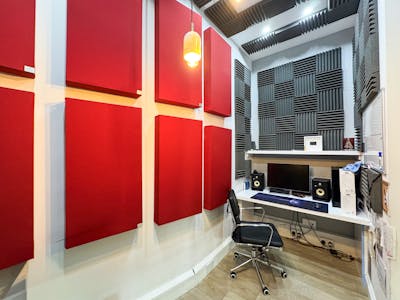 34-35 Eastcastle Street, London, Office To Let - Image 42.jpg