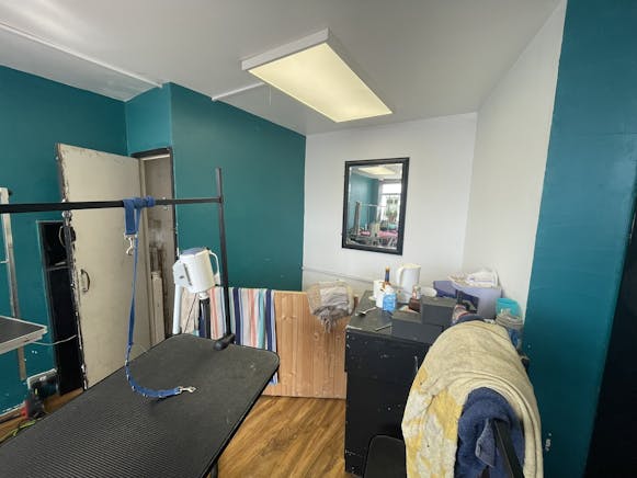 2 Claremont, Hastings, Office / Retail To Let - IMG_2426.JPEG