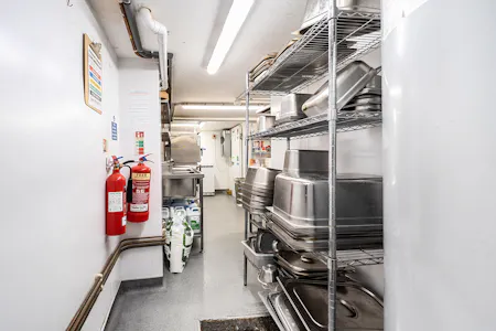 88 Upper Street, London, Retail / High Street Retail To Let - 1524233 (5).jpg