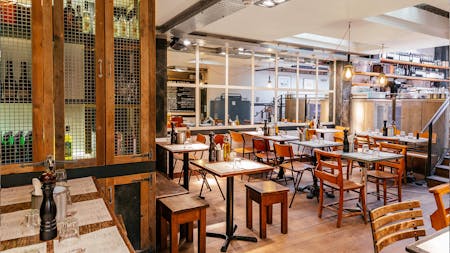 124 Bermondsey Street, London, Mixed Use For Sale - Bermondsey-Internal-Back-2-min.jpg