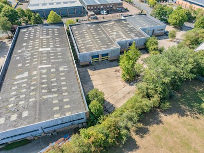 Unit 33, Ashchurch Business Centre, Alexandra Way, Tewkesbury, Industrial / Industrial / Warehouse To Let - 33 Ashchurch Business Park Tewkesbury14.jpg