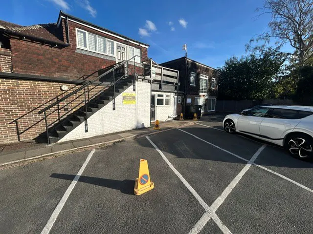 21 Station Approach, Virginia Water, Office / Retail To Let - Internal.jpg