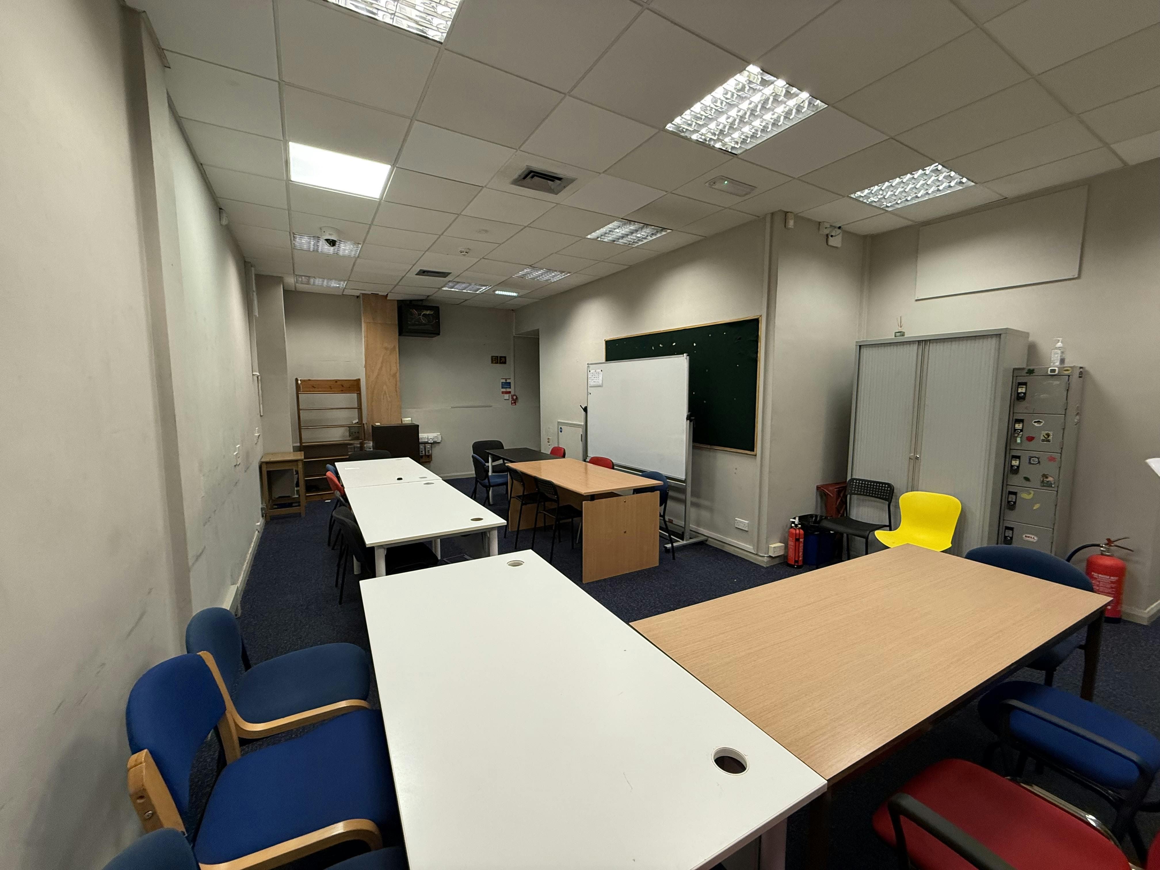 14/15 Hereward, Midgate, Peterborough, Retail To Let - GF Classroom.jpeg