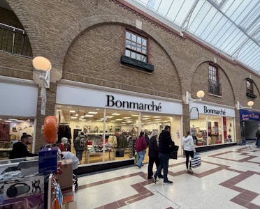 14-15 Market Place, Burgess Hill, Retail To Let - IMG_7933crop.jpeg