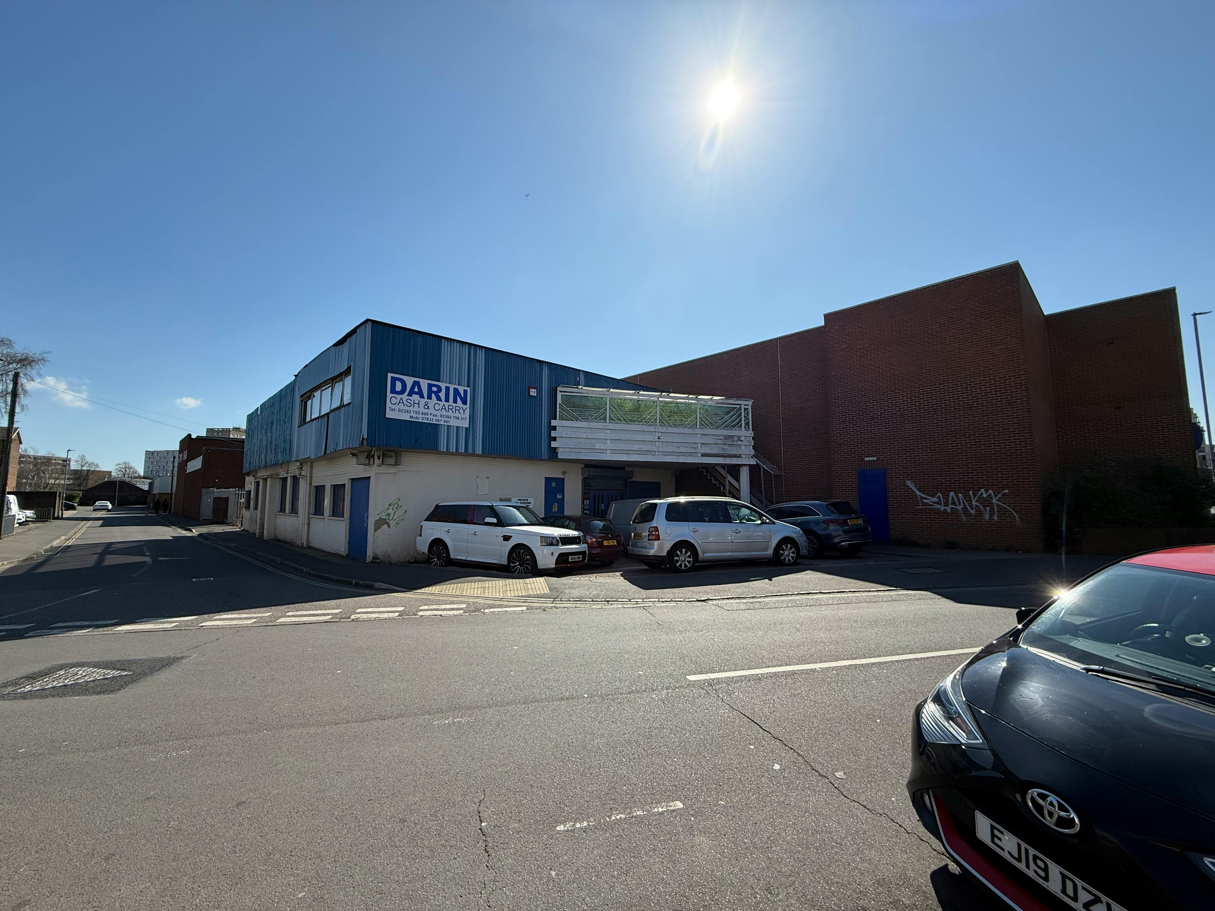 Industrial Unit in Portsmouth - photo 2
