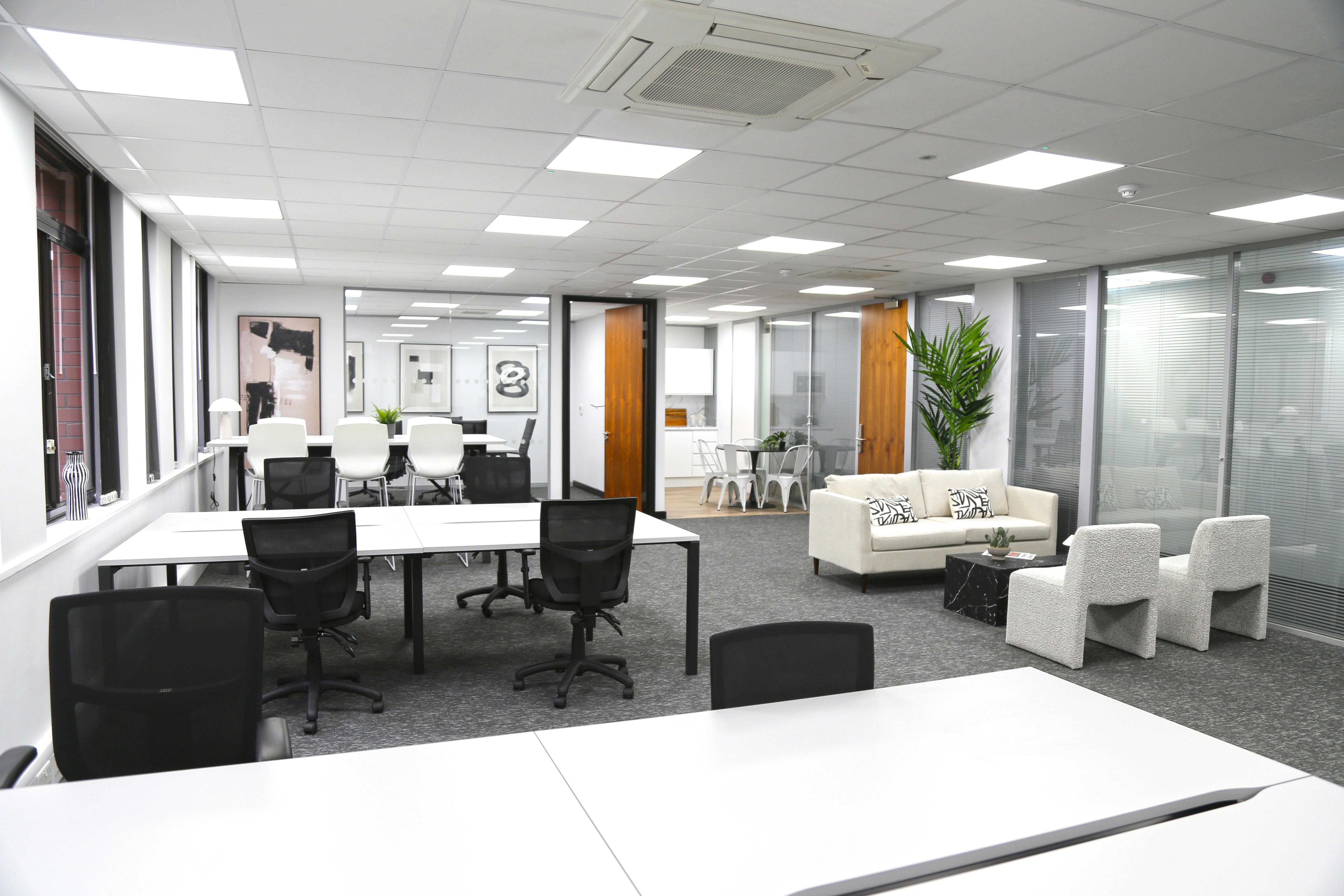 Oxford House, Leeds, Offices To Let - IMG_6971 edit.jpg