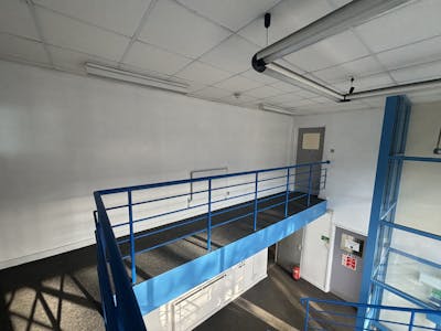 Unit 42, Hirwaun Industrial Estate, Hirwaun, Industrial To Let - IMG_6222.jpg
