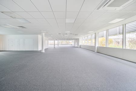 Rivermead, Oxford Road, Uxbridge, Office / Serviced Office To Let - 138631713692dab497f2fa.jpg