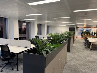 Monument Place, London, Office To Let - 2nd Floor CatB Open Plan 4.jpg