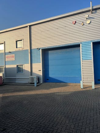 Unit 2, Corium House, Godalming, Industrial / Warehouse To Let - IMG_6080.jpg