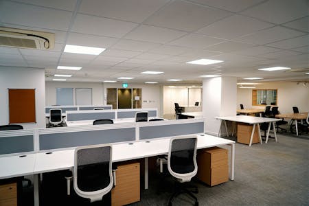 Whitehall Waterfront, Leeds, Office To Let - 0215(7).jpg