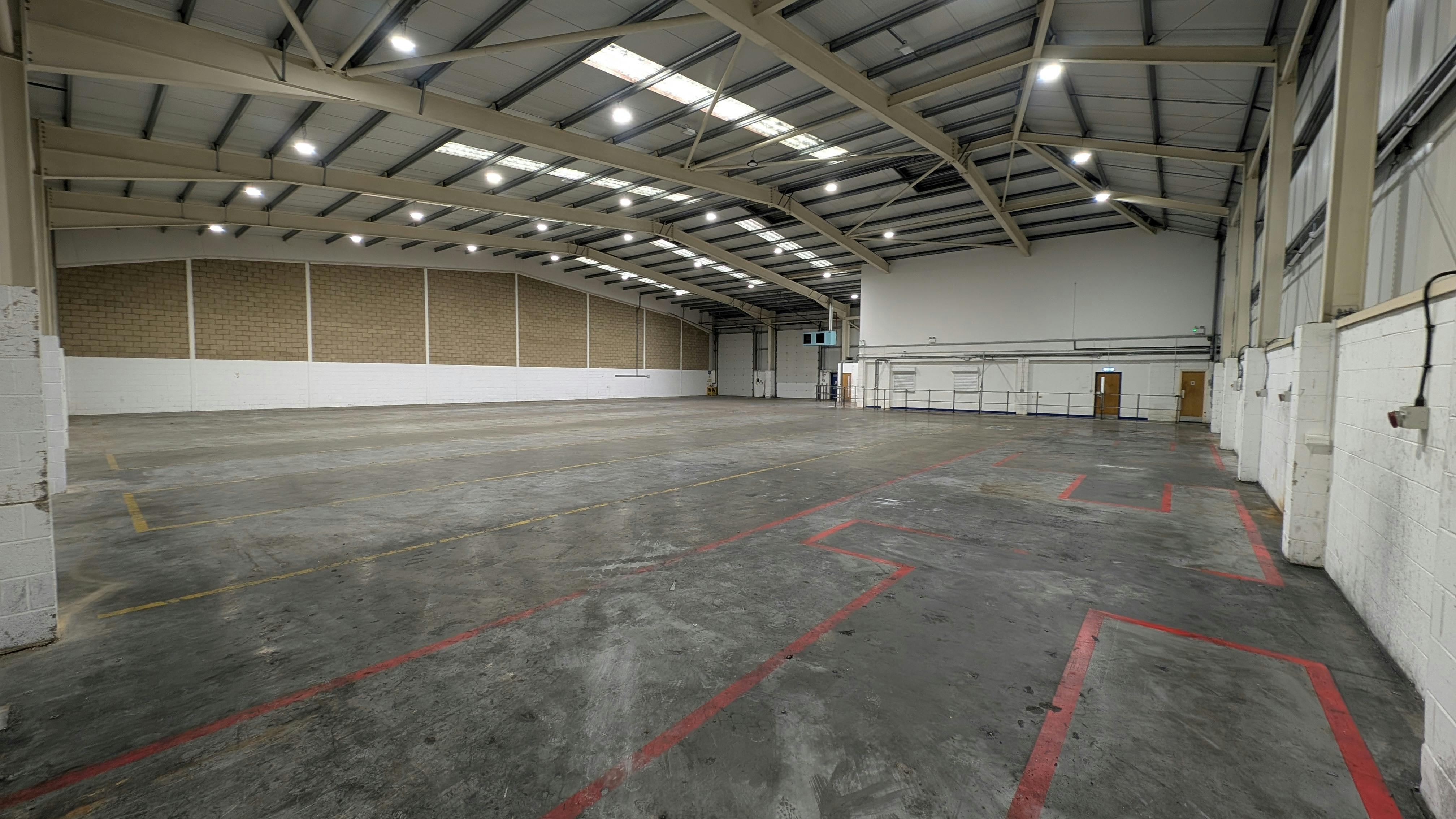 Industrial Unit in Fareham - photo 2