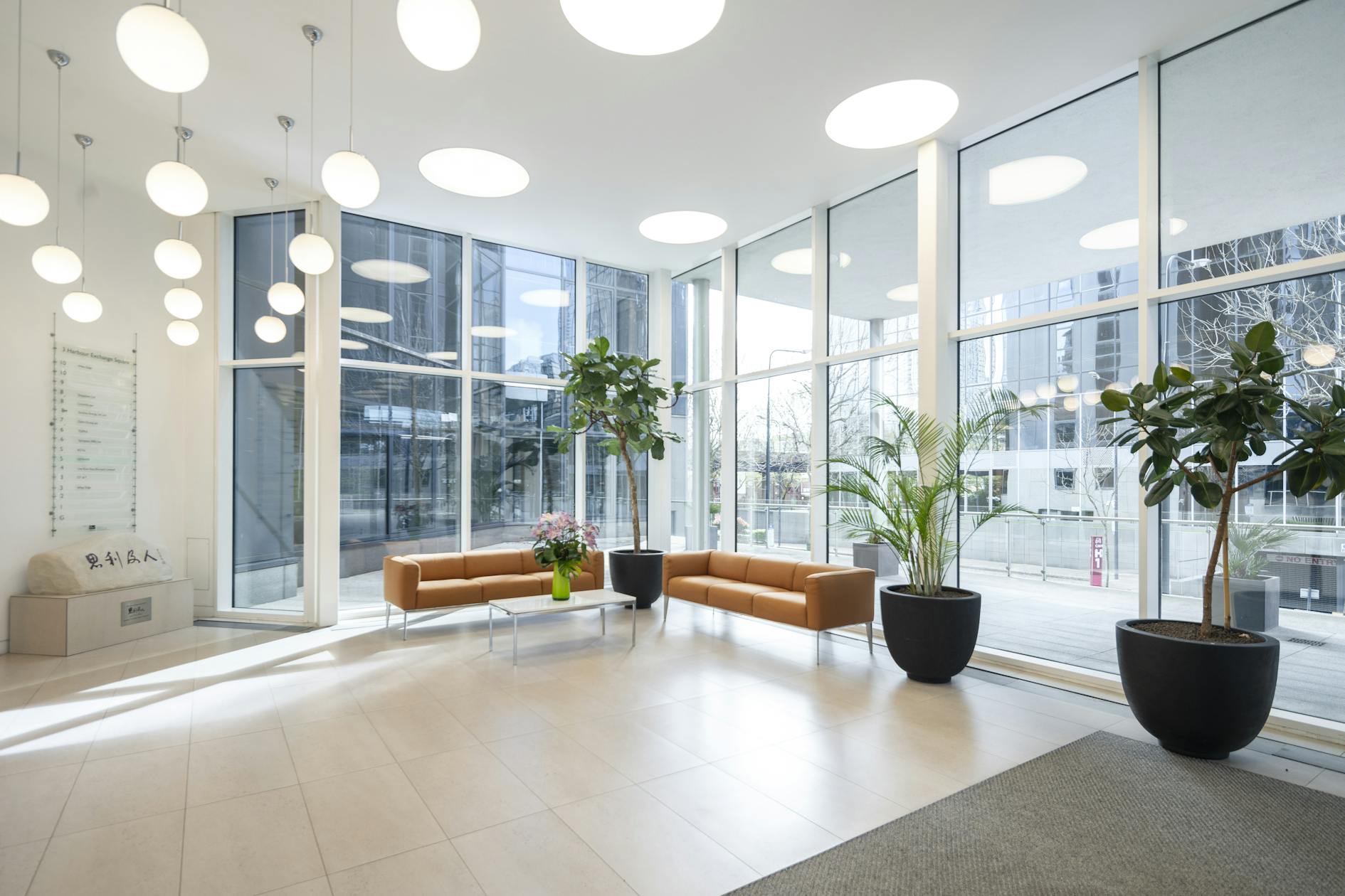 3 Harbour Exchange Square, London, Land & Buildings / Offices To Let / For Sale - HX_049.jpg