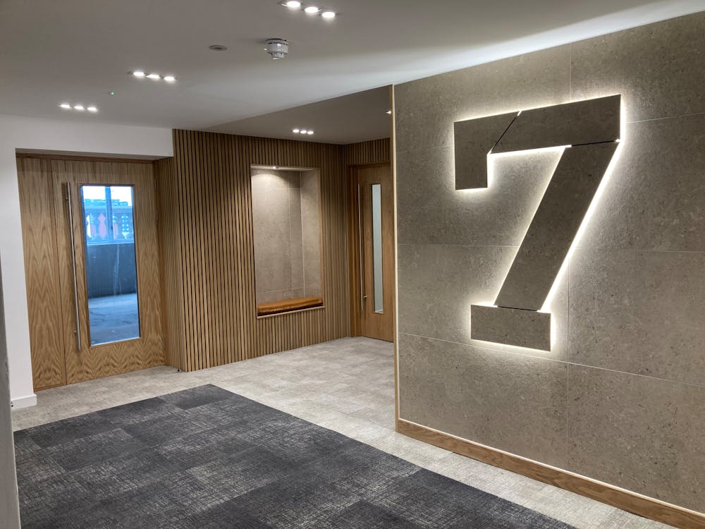 Ninety, 90 St. Vincent Street - IMG_0578.jpg