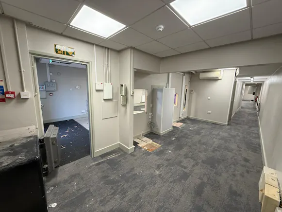 Ground Floor & First Floor, 43 High Street, Rayleigh, Retail To Let - WhatsApp Image 2026-02-03 at 08.58.12 (1).jpeg