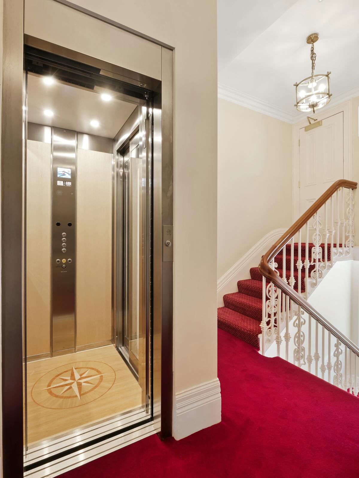 Df0bebbbf6d13204c4f3aee40a768649 Lift