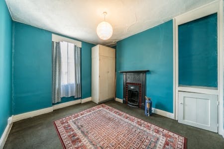 255 Gray's Inn Road, WC1X, London, Office / Residential To Let - 255 Grays Inn Road  Cozy Room With Vintage Fireplace And Vibrant Walls.jpg