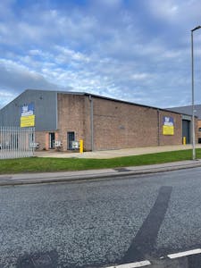 40 Thornes Lane, Wakefield, Industrial / Warehouse To Let - External 2.jpg