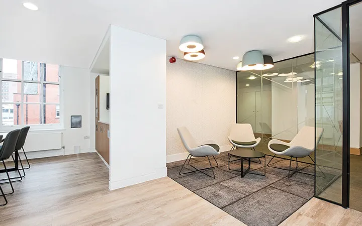 Office in London - photo 3