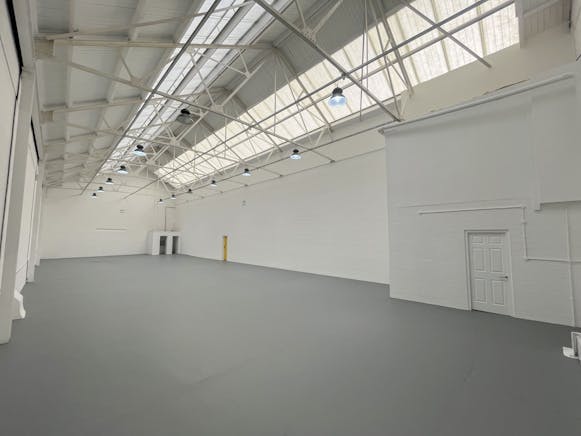 Unit 7, Atlas Business Centre, Staples Corner, Industrial / Warehouse To Let - 3.jpg