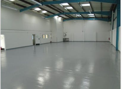 Unit A Northbridge Road, Berkhamsted, Industrial / Light Industrial / Warehouse To Let - 3.JPG