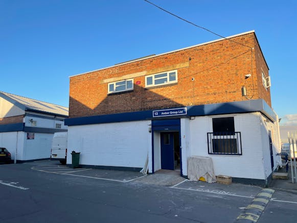 Unit 13, Atlas Business Centre, Staples Corner, Industrial / Warehouse To Let - 11.jpeg