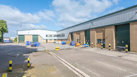 Holm Oak Business Centre, Worthing, Industrial/Logistics / Trade Counter / Warehouse / Industrial / Warehouse To Let - DJI_20260613061022_0002_D.jpg