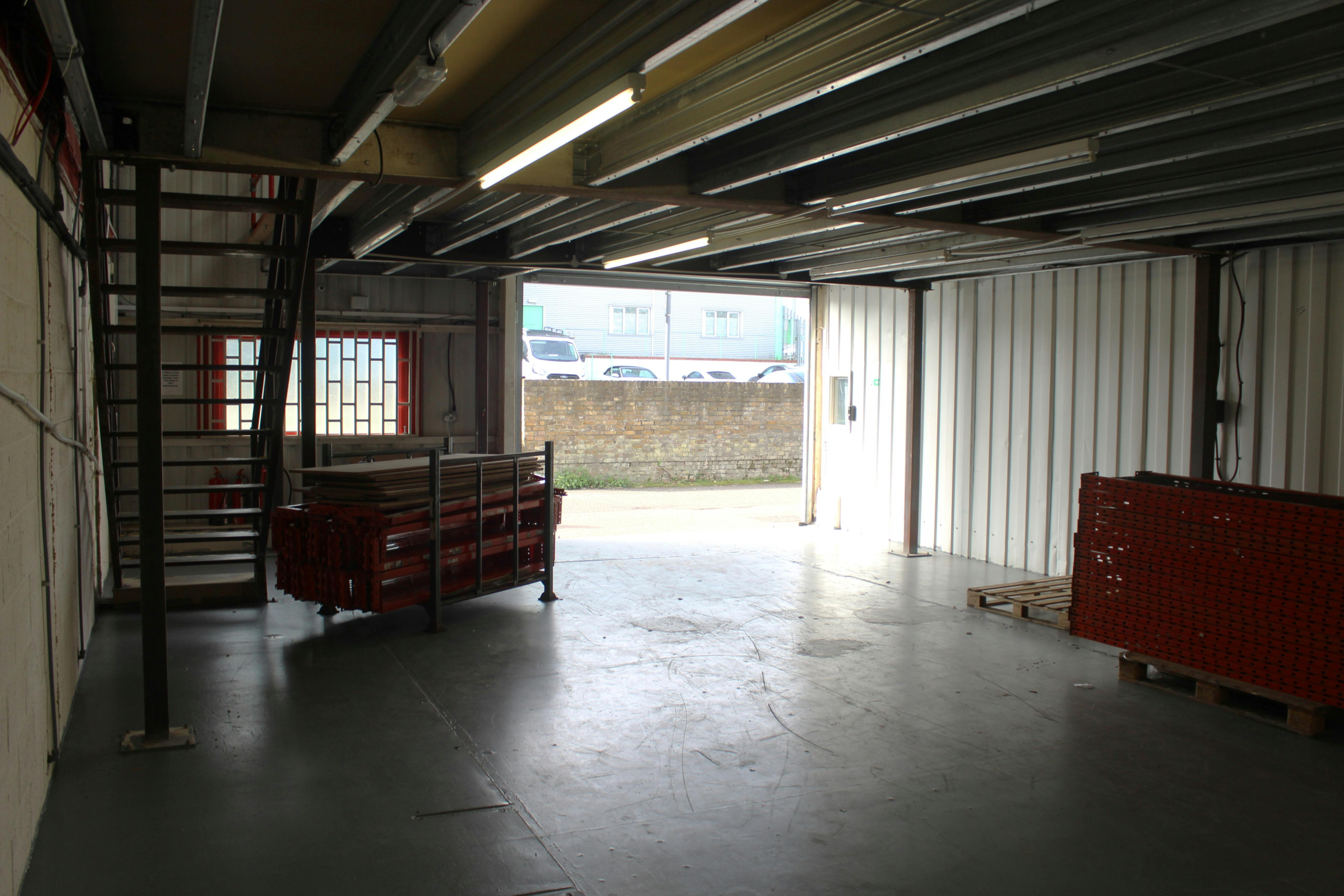 Unit A Circle Line House, Harlow, Industrial To Let - IMG_0815 edited.JPG